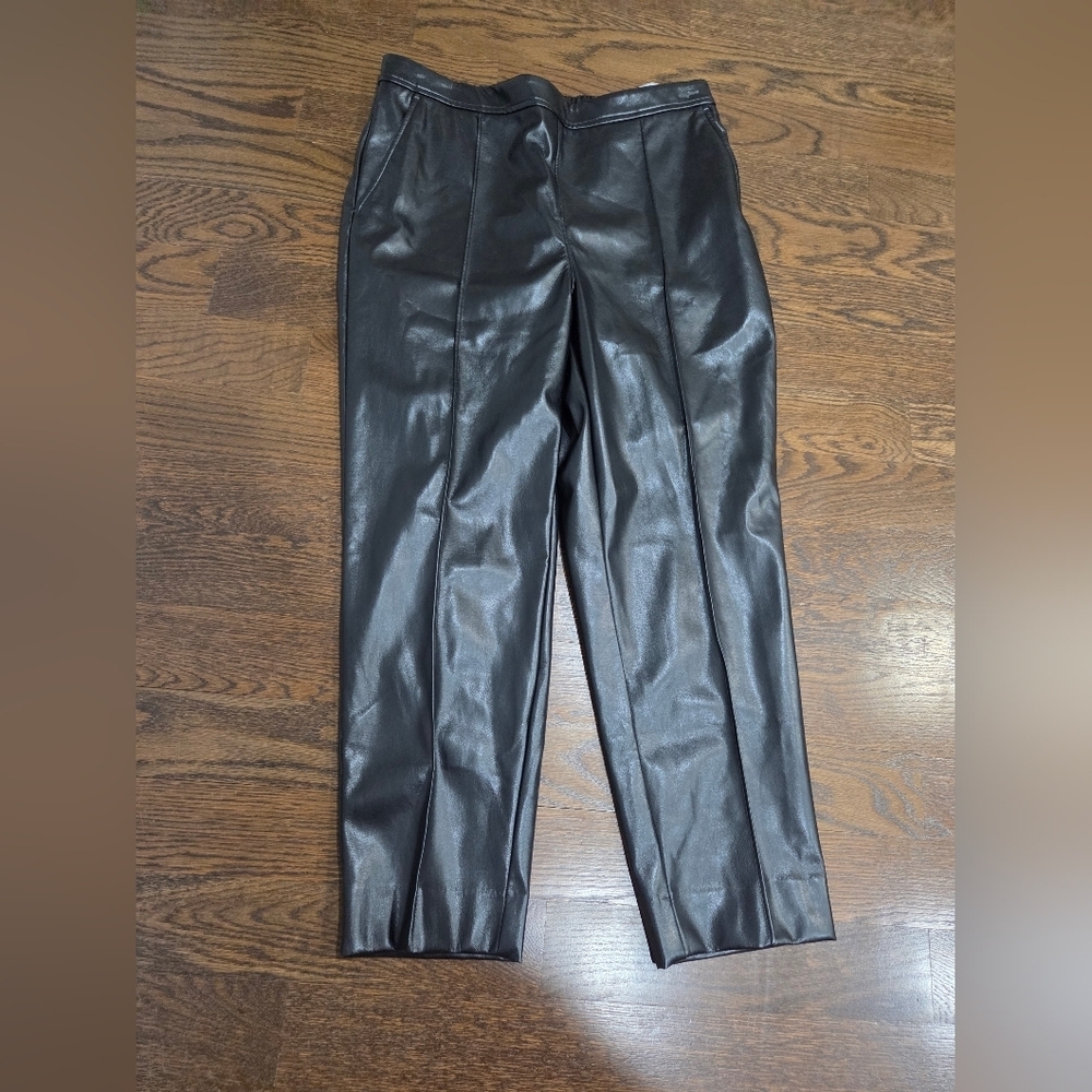 NWT Banana Republic Faux Leather Ankle Pants Sz.L